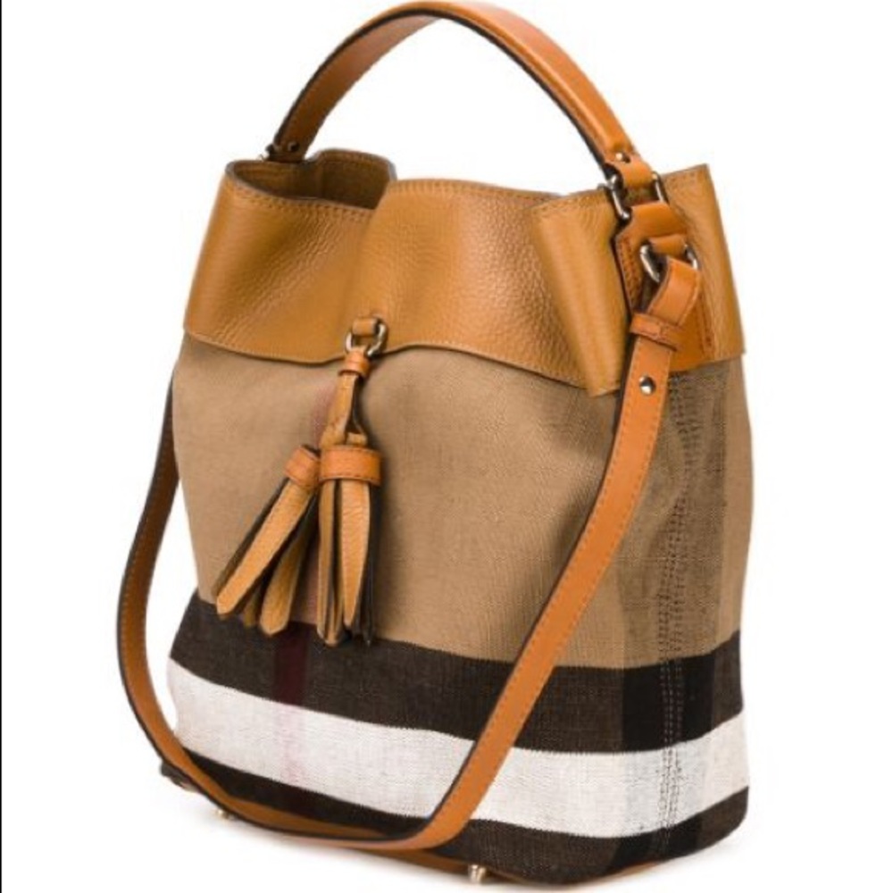 Burberry Ashby Bag - Retired
